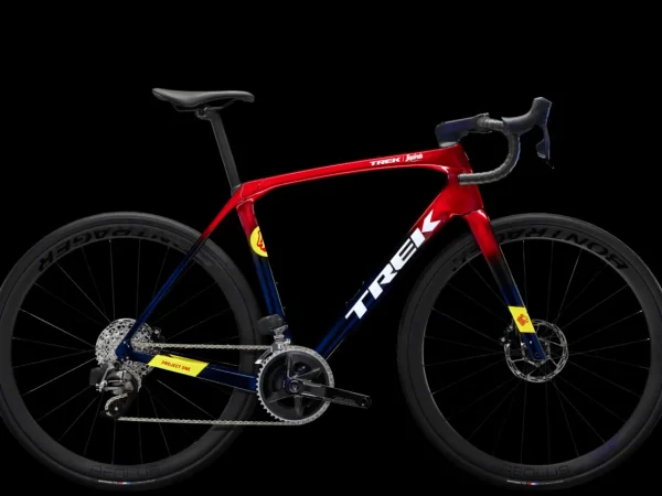 Domane SLR 6 AXS Gen 4-Trek Bikes Outlet