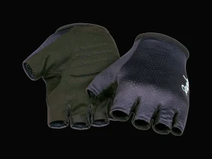 Rapha Core Cycling Mitts-Trek Bikes Fashion