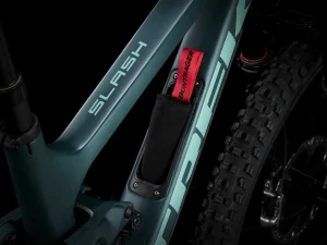 Slash 9.9 XTR Gen 5-Trek Bikes Clearance